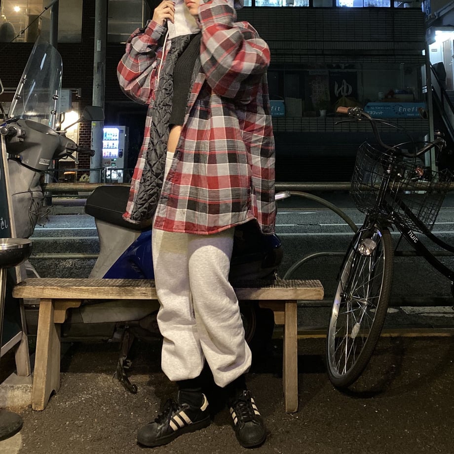 5e8709b59df1637061fe177e