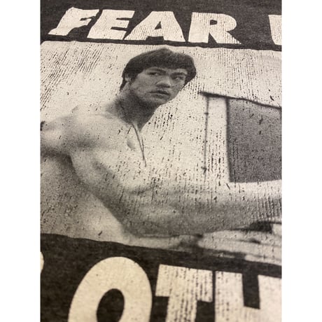 [USED] 'FEAR IS FOR OHTERS' Tee🔥