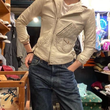 USED］white real leather ライダースJKT