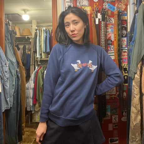 [USED] VINTAGE SWEAT🎀