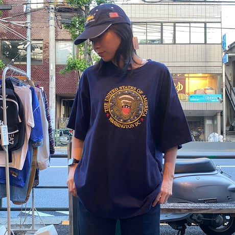 [USED] WASHINGTON.D.C.!! embroidery tee