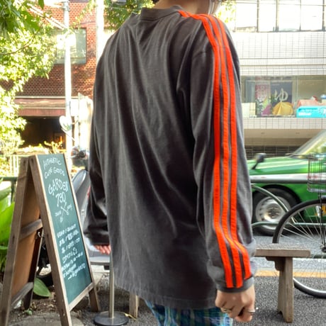 [USED] adidas オレンジライン🍊ロンTee