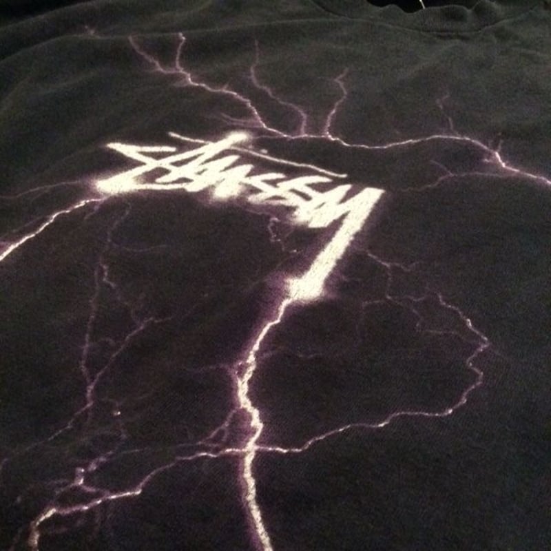 Stussy 雷グラフィック Tシャツ Stussy 雷グラフィック Tシャツ Lサイズ - メルカリ