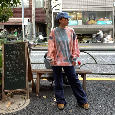 [USED] TIE-DYE SWAET