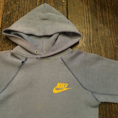 [USED]  NIKE ✔︎ VINTAGE sweat