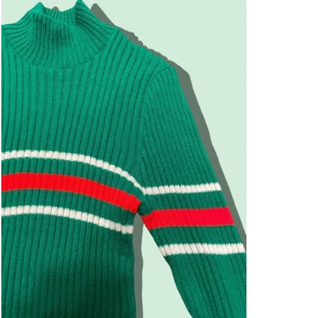[USED] セブンイレブンカラー❤️💚🤍 リブニット