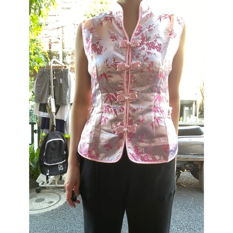 [USED] CHINA📍 No Sleeve TOPS