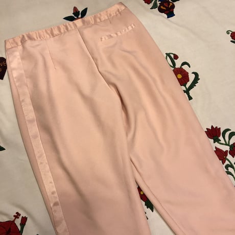 [USED] サラサラ PINKタックパンツ