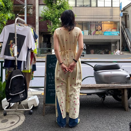 [USED] クリームイエロー🌼お花柄OP🌷
