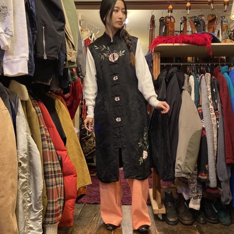 [USED] BLACK CHINA ONE-PIECE💠