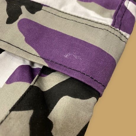 [USED] good size💜purple CAMO PANTS