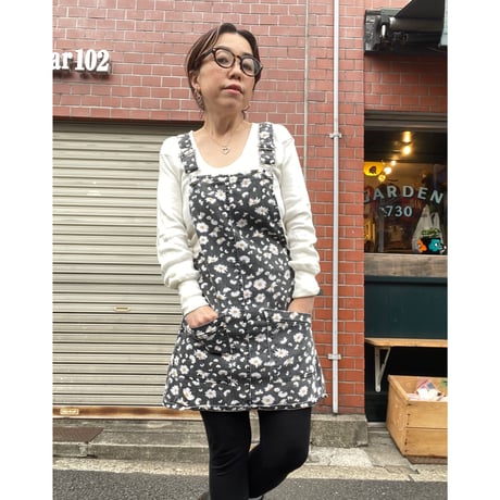 [USED]  花柄サロペットカート🌼