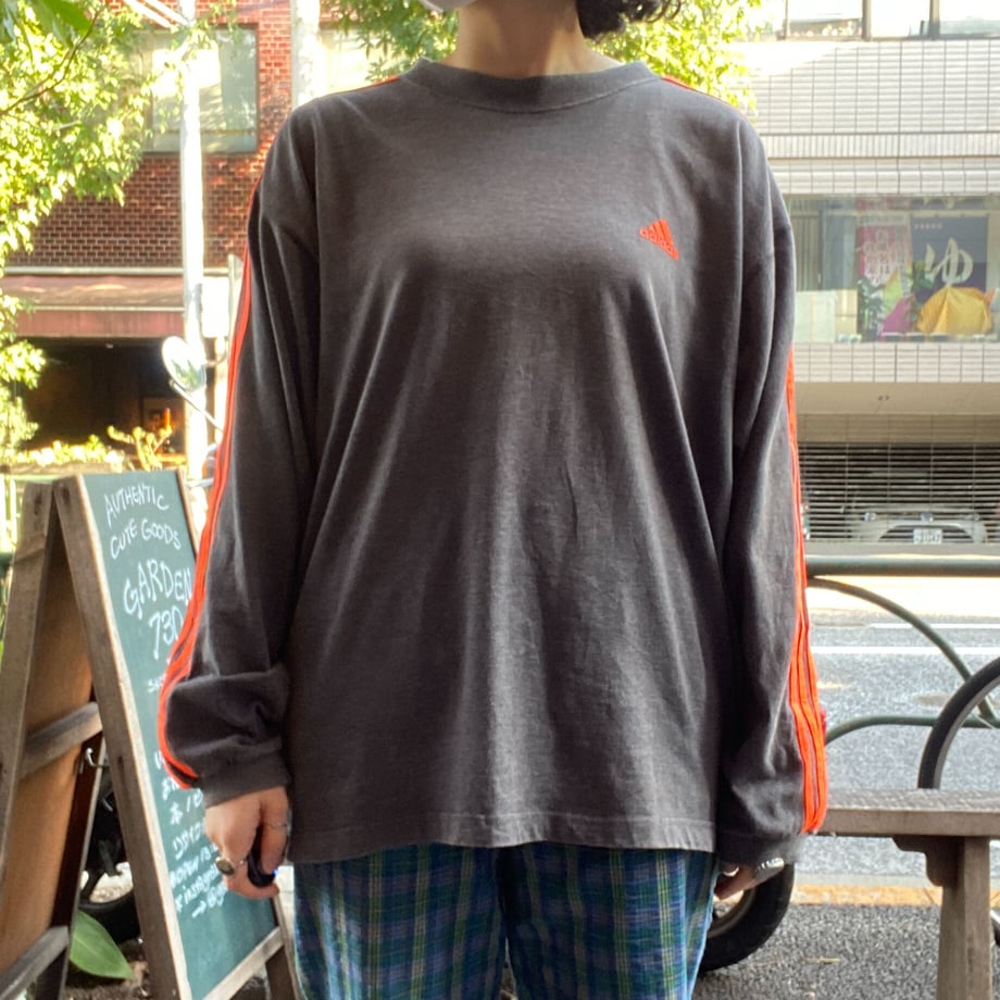 615931cb47a5346cb0a8bf32