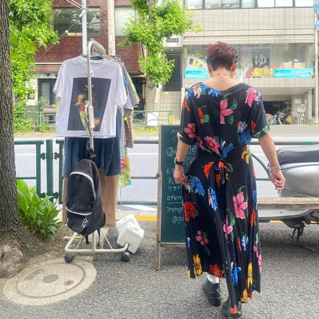 [USED]花柄BLACKボタンガウンワンピース