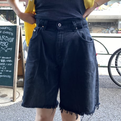 [USED] Levis cut off  SILVER TAB🖤BLACK
