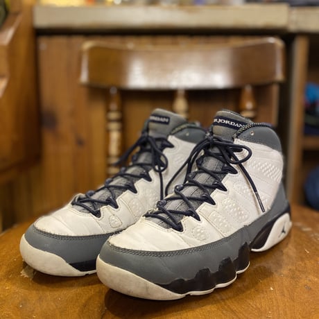 [USED] NIKE AIR JORDAN 9 Retro