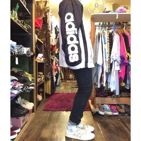 [USED] adidas BIGロゴ ナイロンJKT