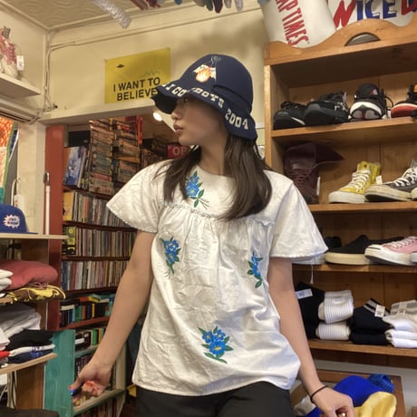 [USED]  BUCKET HAT🌋