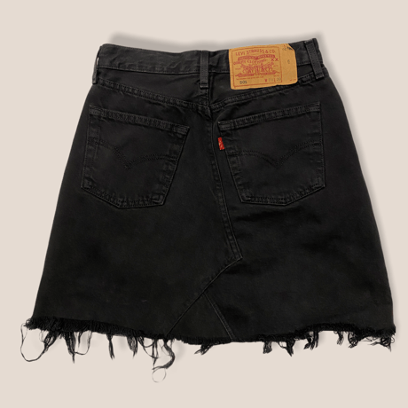 [USED] ふさふさ♡Levi's 501  BLACKDENIM SKIRT