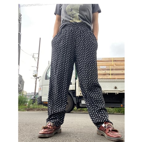 [USED] 小花柄🌼レーヨンパンツ