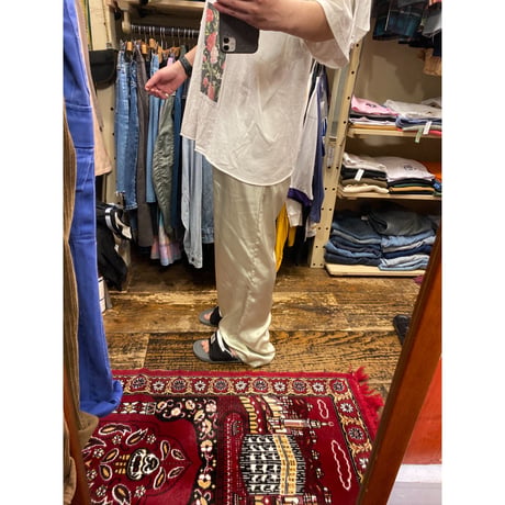 [USED] さらっさら サテンPANTS