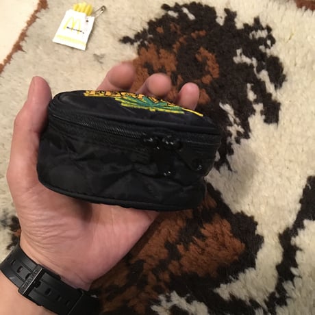 [USED] キルティング アクセ POUCH ワッペン付き