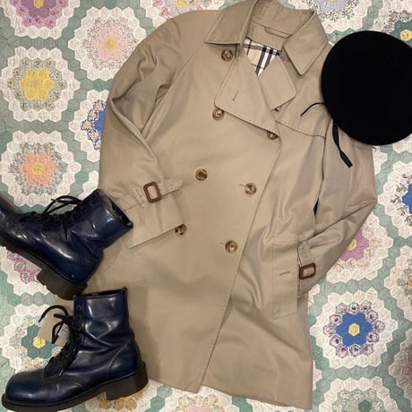 [USED] BURBERRY ハンガー付ショートトレンチコート！