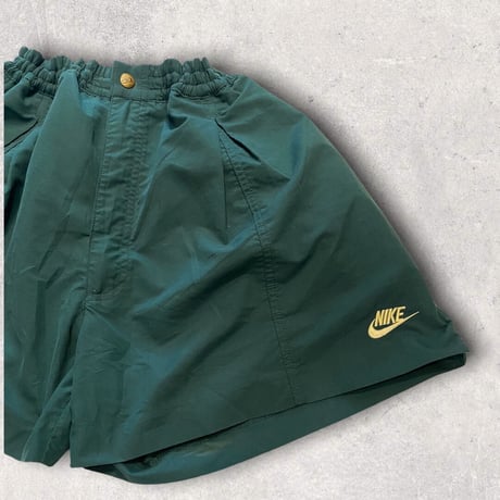 [USED] NIKE ショートパンツ