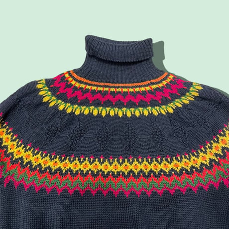 [USED] かわいい！Benetton ノルディック柄タートルニット♡