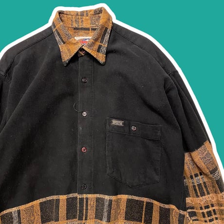 [USED] goodデザインshirts！made in TURKEY