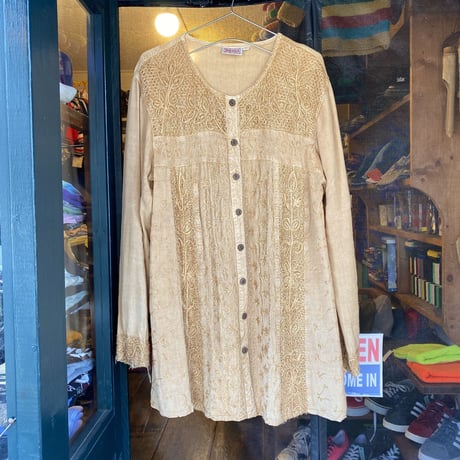 [USED] レーヨン刺繍チュニック