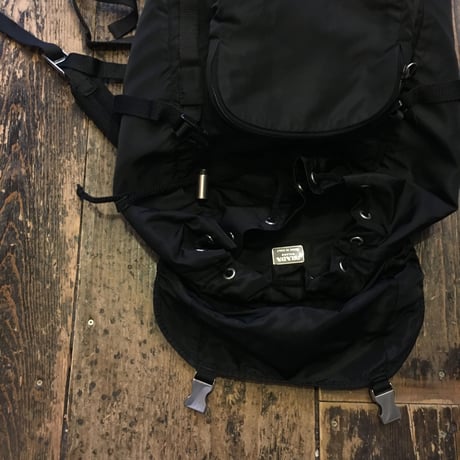 [USED] PRADA リュック