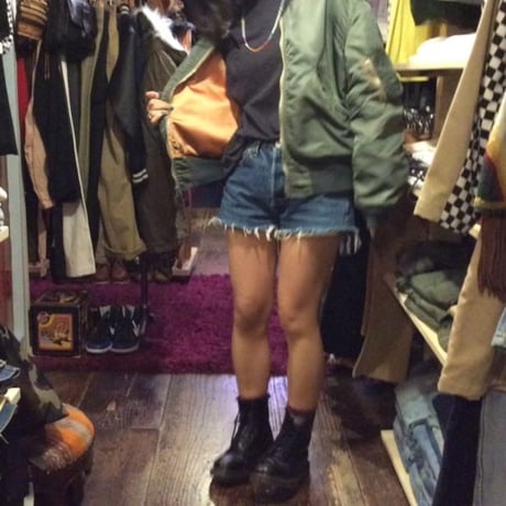 [USED]70's L2B