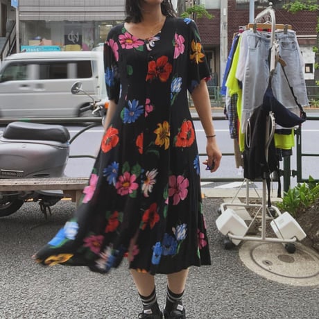 [USED]花柄BLACKボタンガウンワンピース