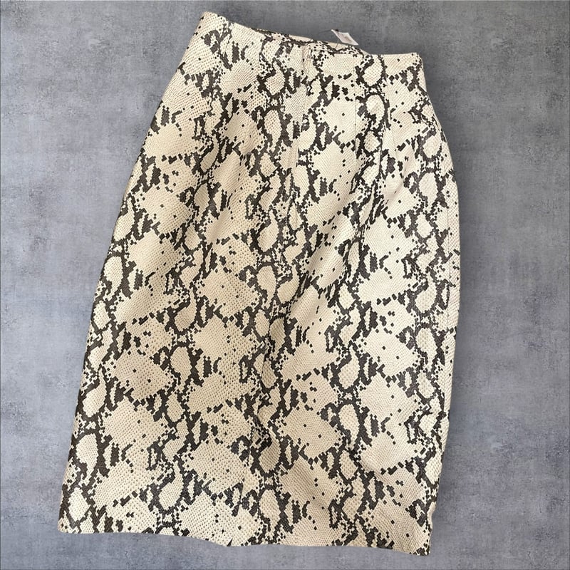 USED] パイソン柄レザータイトスカート | garden730