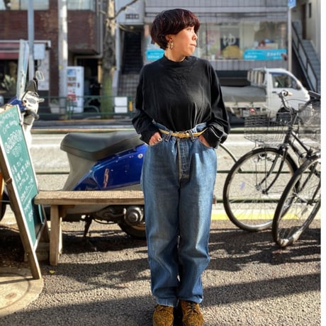 [USED]  HOSHI⭐︎刺繍入りハイネック ロンTee