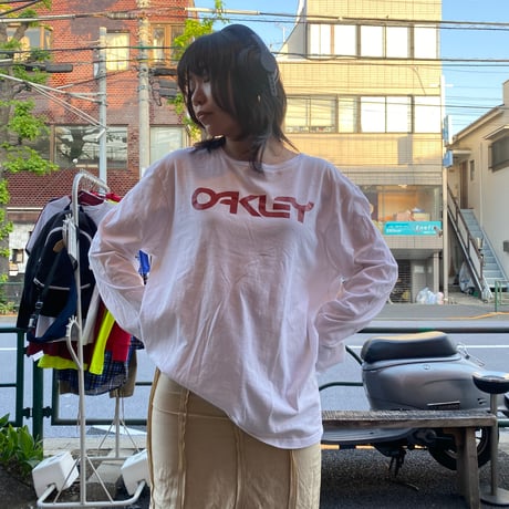 [USED] "OAKLEY" L/S Tee