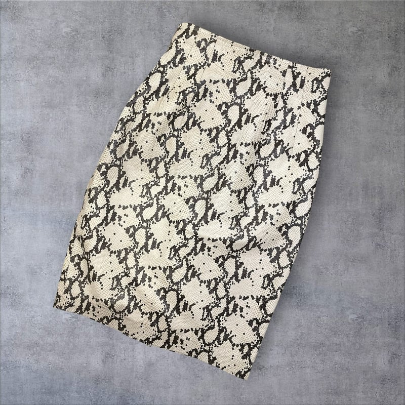 USED] パイソン柄レザータイトスカート | garden730