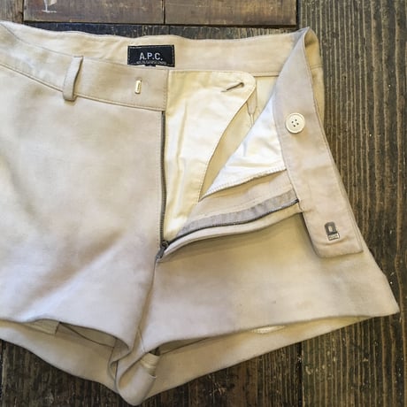 [USED] A.P.C.さらさらスウェードshorts