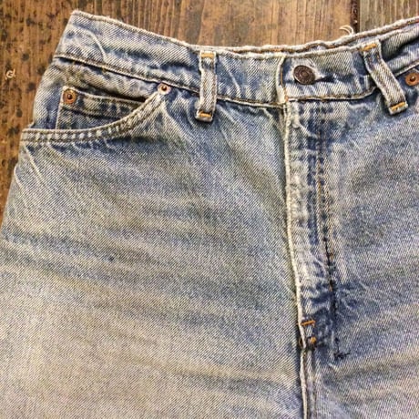 [USED] Levis DENIM shorts