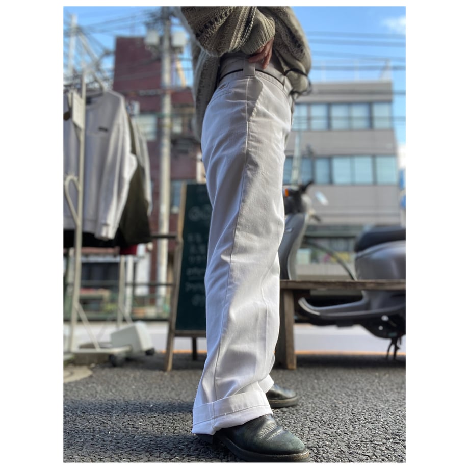 59798243f22a5b6821000227