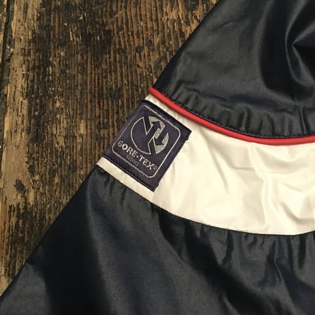 [USED] OLD FILA♡GORE-TEXのプルオーバー