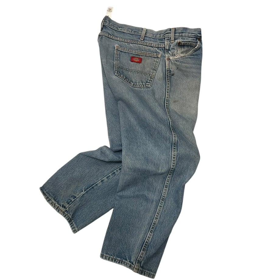 67b853cc717c4204108fda08