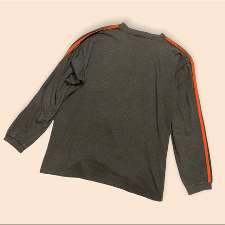 [USED] adidas オレンジライン🍊ロンTee