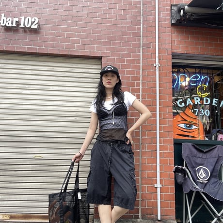 [USED] BLK FEED CARGO SHORTS