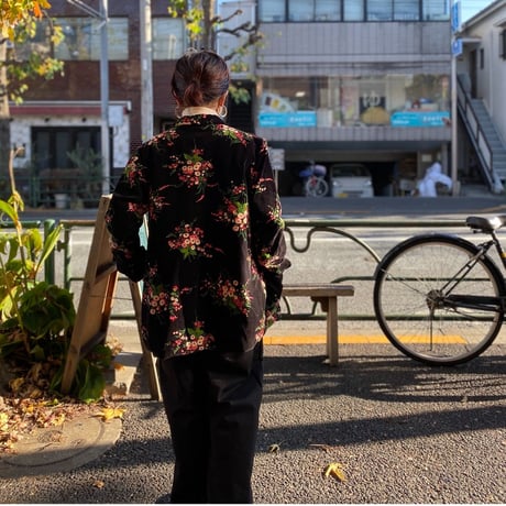 [USED] 花柄 ベロアJACKET