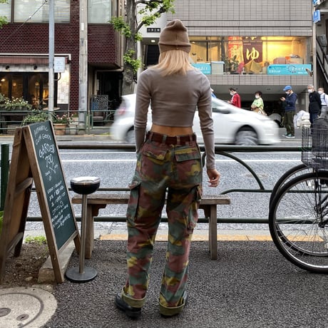 [USED] BELGIE CAMO CARGO PANTS！