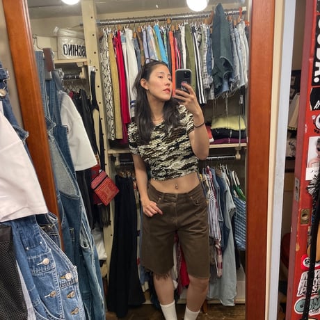 [USED] Euro Levi's BROWN 🤎 DENIM CUT OFF SHORTS orange tab