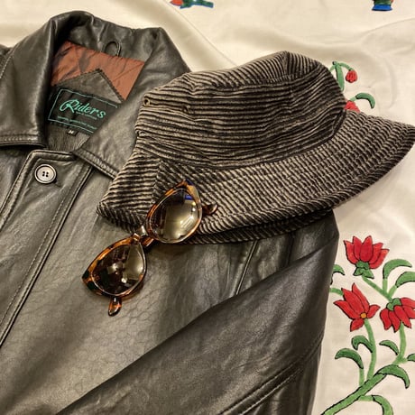 [USED]  "DARK GREY" CORDUROY HAT！