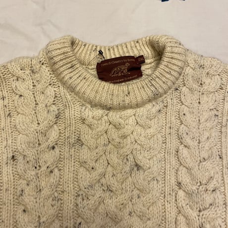 [USED] 霜ふり　肉厚ケーブルニット